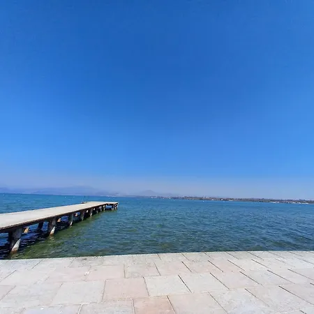 Apartamento Pe-07 By Garda Urlaub Peschiera del Garda
