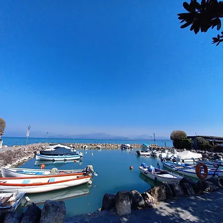 Pe-07 By Garda Urlaub Peschiera del Garda