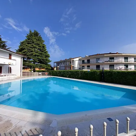 Pe-07 By Garda Urlaub Peschiera del Garda